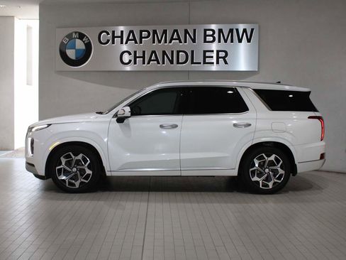Used 2021 Hyundai Palisade Calligraphy w/ Cargo Package image 3