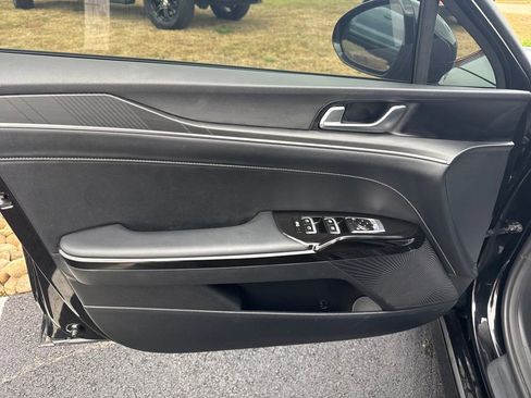 Used 2025 Kia K5 GT-Line image 10