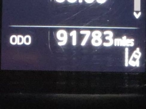 Used 2019 Toyota Camry SE FWD image 9