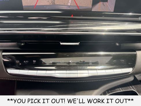 Used 2024 Cadillac Escalade Sport AWD/4WD image 21