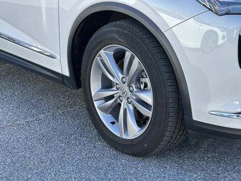 Used 2023 Acura MDX SH-AWD image 11