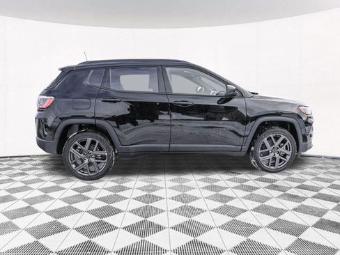 New 2026 Jeep Compass Latitude AWD/4WD image 11