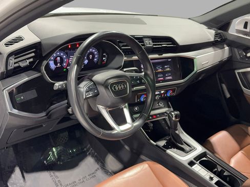Used 2021 Audi Q3 2.0T Premium w/ Convenience Package image 19