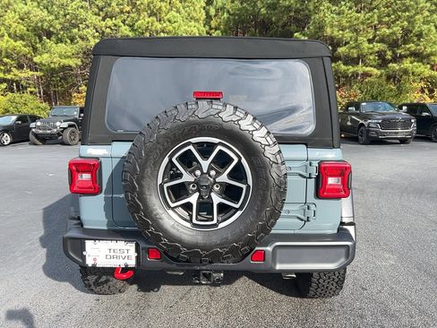 Used 2024 Jeep Wrangler Unlimited Rubicon image 6