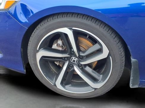 Used 2021 Honda Accord Sport image 18