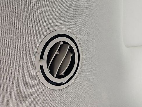 Used 2021 Hyundai Palisade Limited image 35