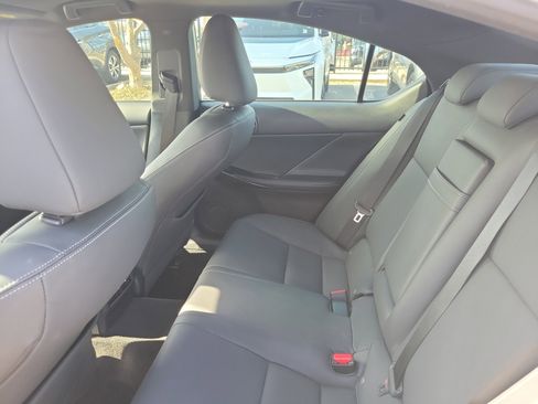 Used 2021 Lexus IS 300 w/ Comfort Package image 11
