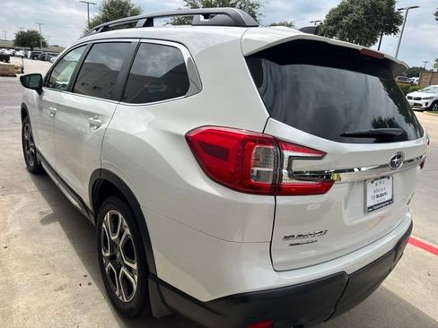 Used 2025 Subaru Ascent Limited AWD/4WD image 5