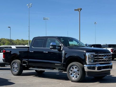 Used 2026 Ford F250 Lariat w/ Chrome Package AWD/4WD image 38