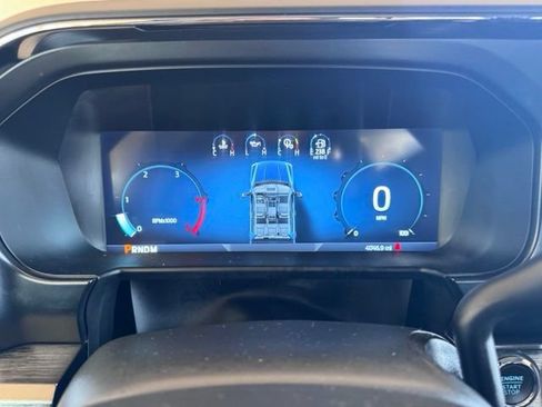 Used 2023 Ford F250 Lariat w/ FX4 Off-Road Package AWD/4WD image 17