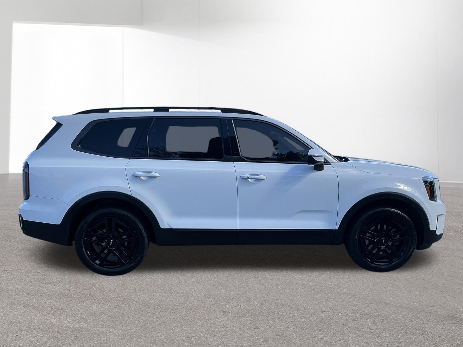 Certified 2024 Kia Telluride EX X-Line AWD/4WD image 2
