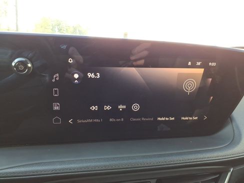 Used 2024 Buick Encore GX Sport Touring image 16