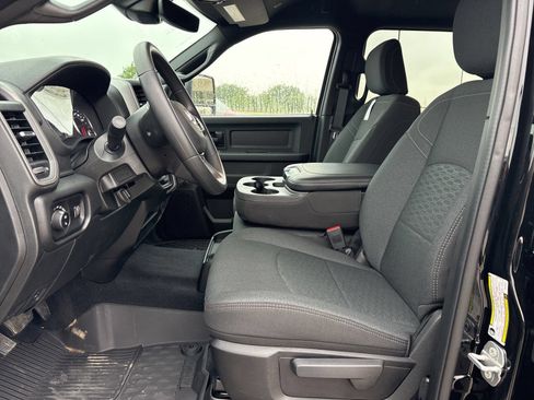 New 2026 RAM 2500 Tradesman AWD/4WD image 13