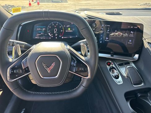 Certified 2025 Chevrolet Corvette Stingray Coupe RWD image 14