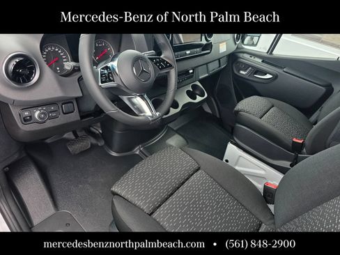 New 2026 Mercedes-Benz Sprinter 2500 image 11