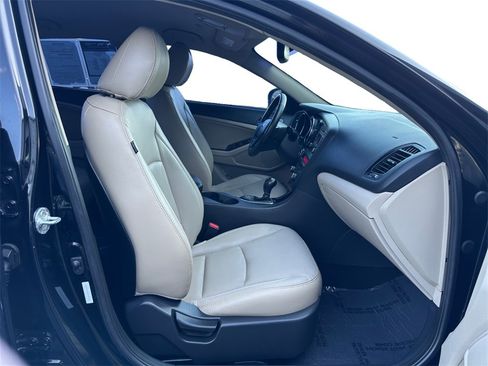 Used 2013 Kia Optima EX image 16