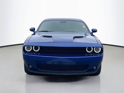Used 2022 Dodge Challenger SXT w/ Blacktop Package image 2