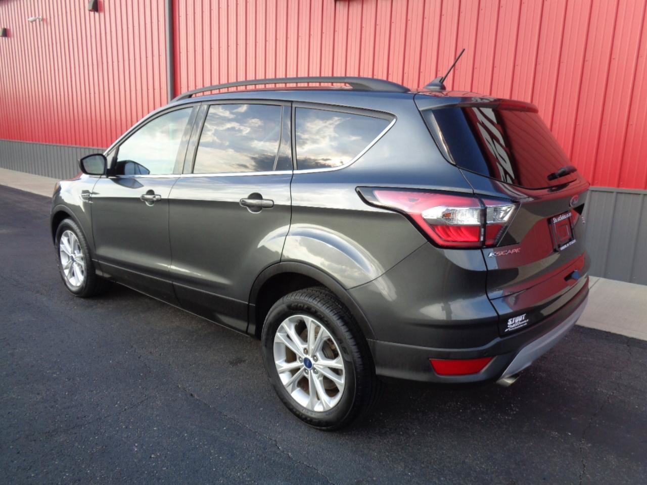 Used 2018 Ford Escape SEL w/ Ford Safe & Smart Package FWD image 7