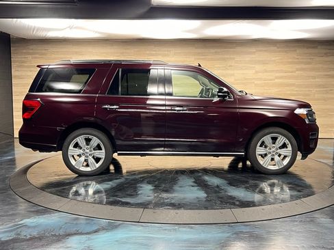 Used 2023 Ford Expedition Platinum AWD/4WD image 14