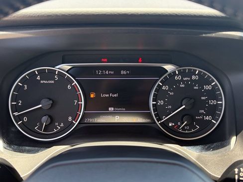 Used 2025 Nissan Rogue SV FWD image 31