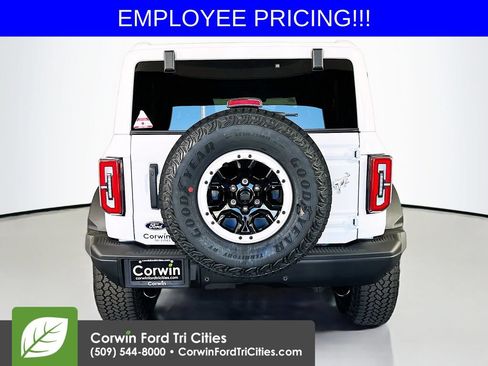 New 2026 Ford Bronco Badlands AWD/4WD image 13