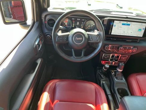 Used 2024 Jeep Wrangler Unlimited Rubicon 392 image 13