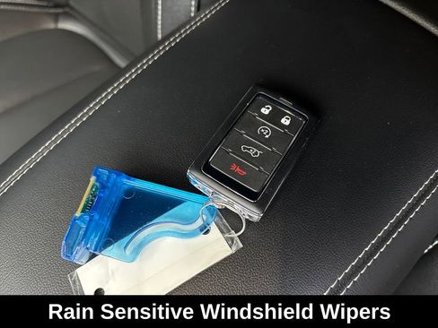 Used 2024 Jeep Grand Cherokee Limited w/ Luxury Tech Group II image 36