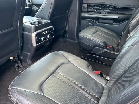 Certified 2020 Ford Expedition Platinum image 4