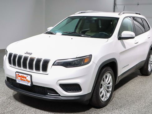 Used 2020 Jeep Cherokee Latitude image 30