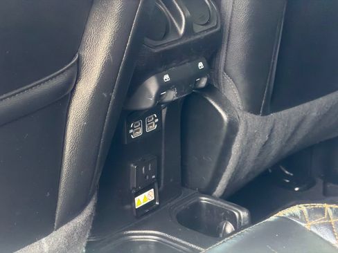 Used 2021 Jeep Gladiator Overland AWD/4WD image 28
