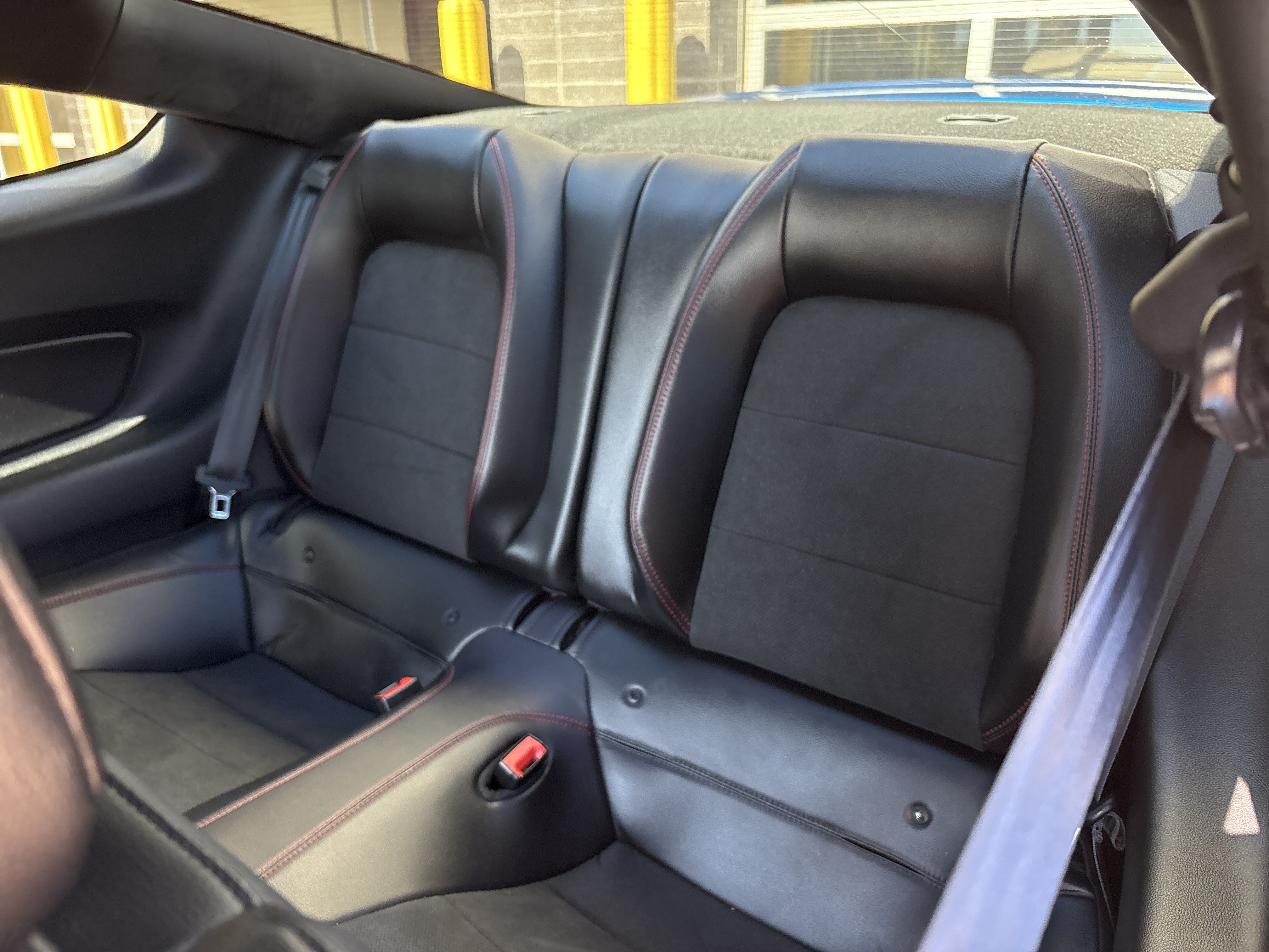 Used 2020 Ford Mustang GT Premium w/ Equipment Group 401A RWD image 30