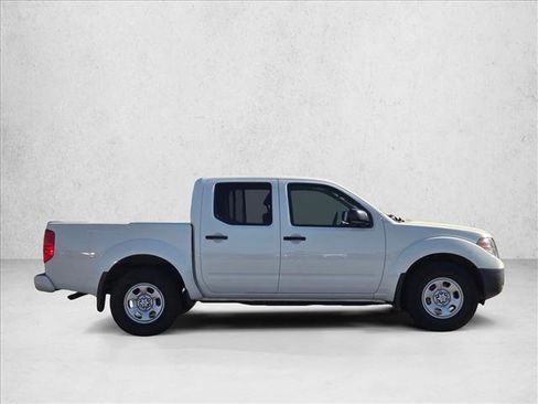 Used 2021 Nissan Frontier S image 4