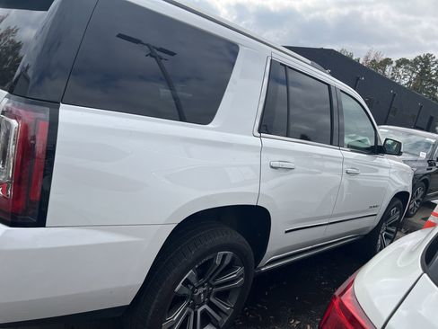 Used 2019 GMC Yukon Denali w/ Denali Ultimate Package image 11