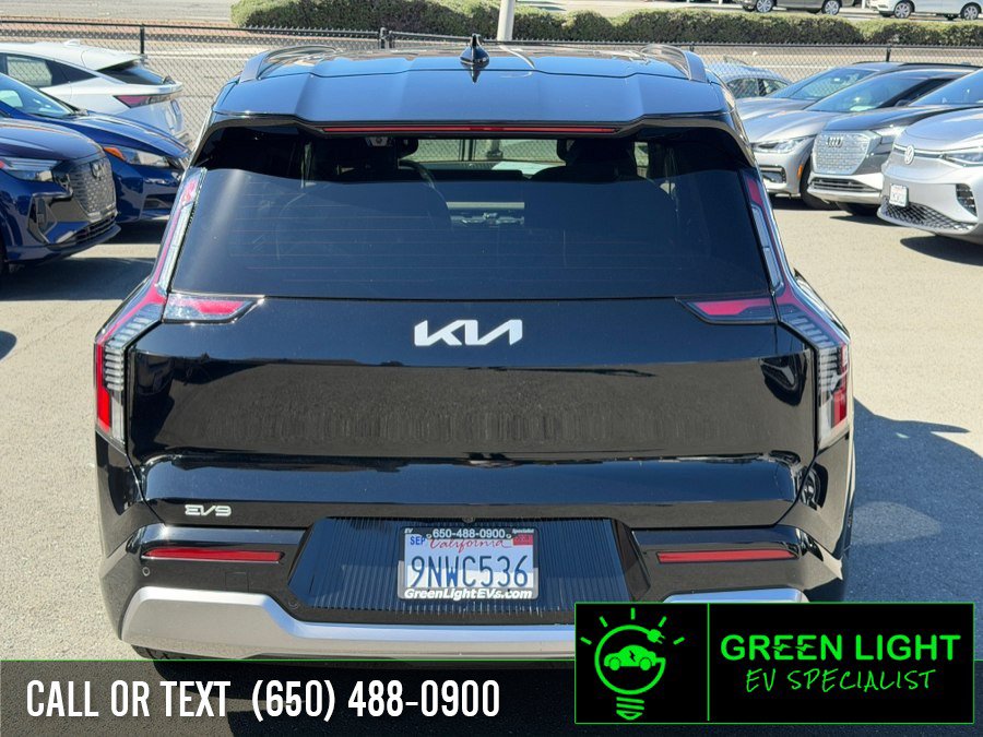Used 2024 Kia EV9 Land AWD/4WD image 6