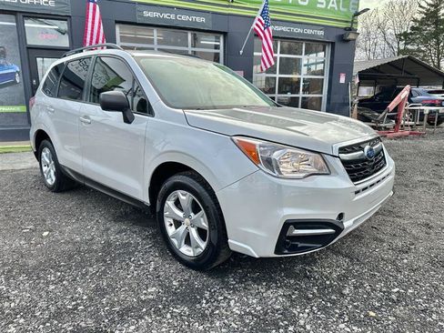 Used 2015 Subaru Forester 2.5i w/ Alloy Wheel Package AWD/4WD image 4