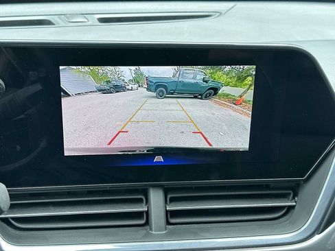 Certified 2025 Chevrolet Trax ACTIV w/ Driver Confidence Package FWD image 22