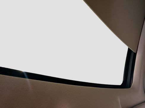 Used 2024 Acura MDX SH-AWD w/ Technology Package image 13
