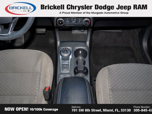 Used 2022 Ford Escape SE image 24