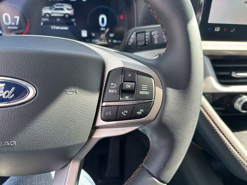 Used 2026 Ford Explorer Active image 19