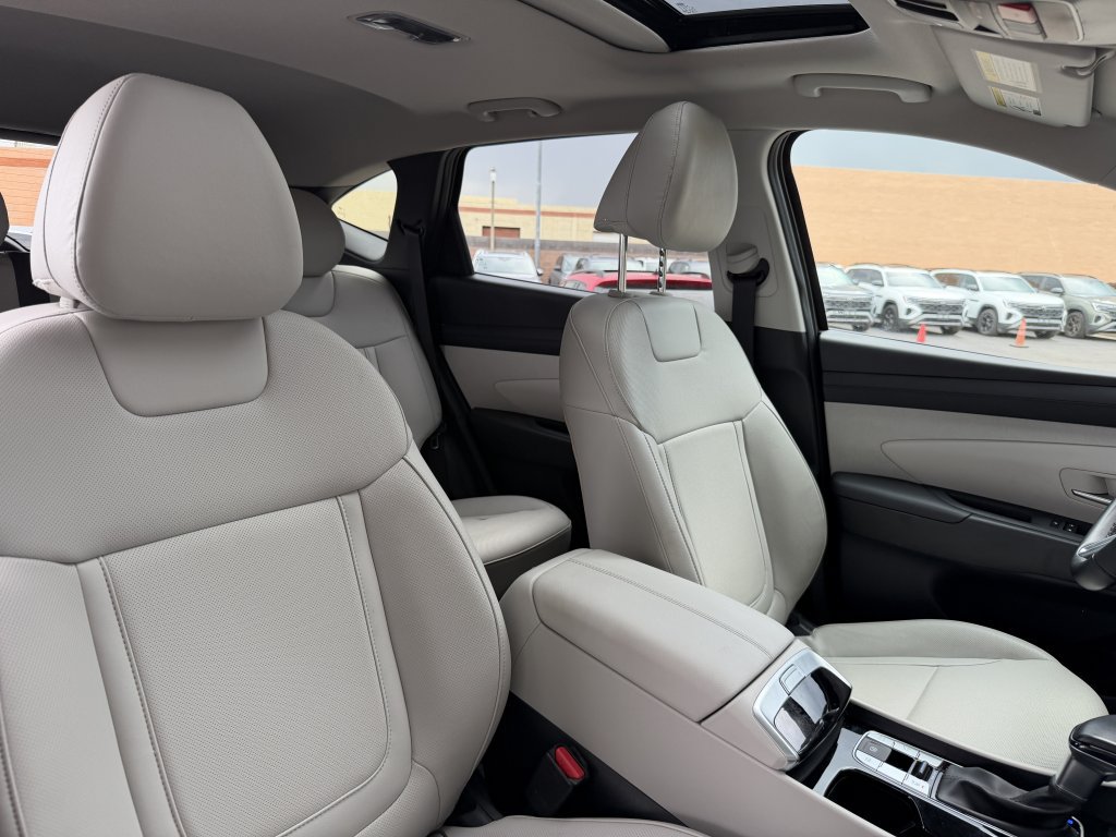 Used 2025 Hyundai Tucson SEL FWD image 40