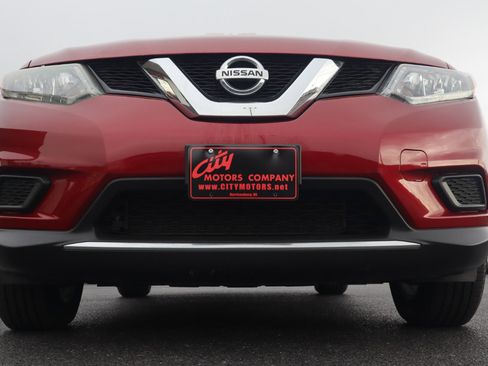 Used 2015 Nissan Rogue SV w/ SV Moonroof Package image 5