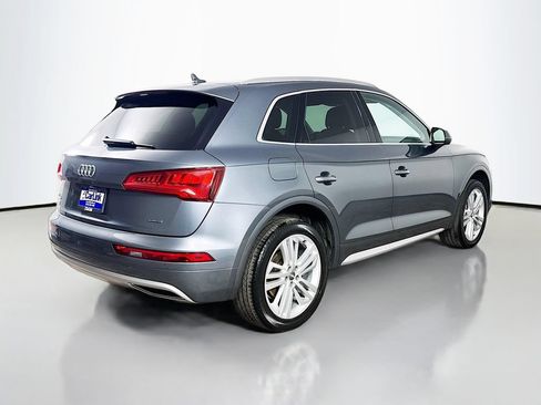 Used 2020 Audi Q5 2.0T Premium Plus w/ Premium Plus Package AWD/4WD image 8