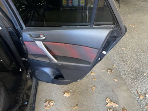 Used 2012 MAZDA MAZDA3 Touring image 16