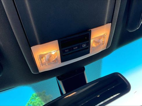 Used 2016 Ford Explorer Limited w/ Equipment Group 301A image 31