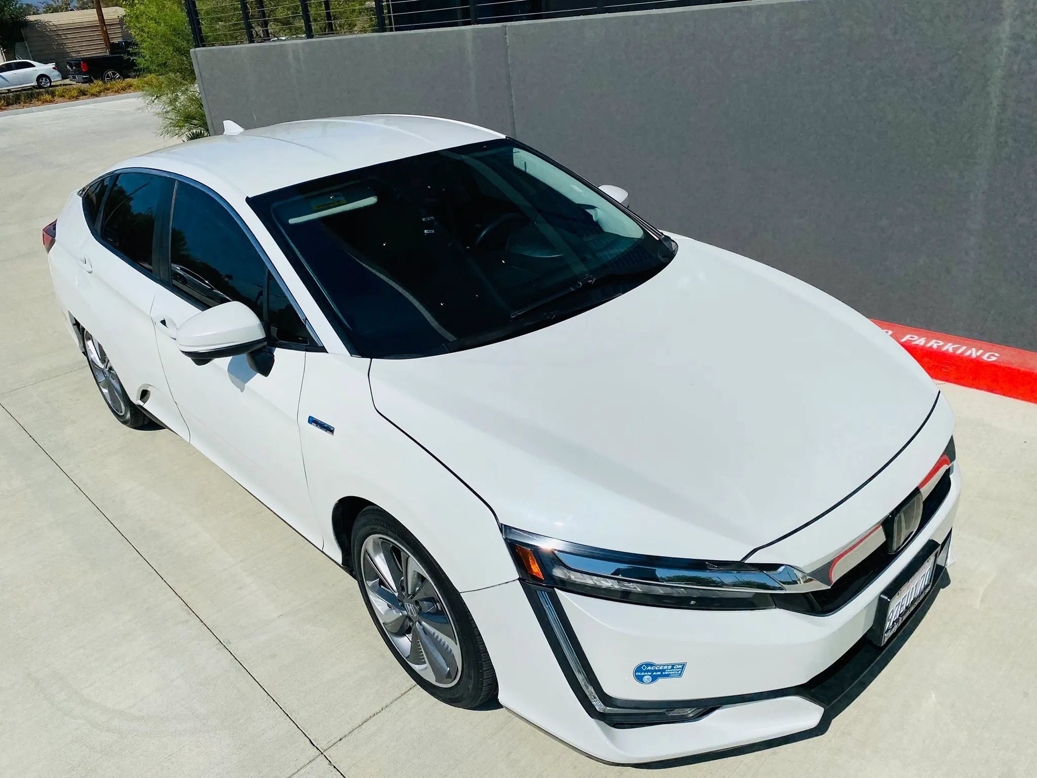 Used 2020 Honda Clarity Plug-In Hybrid image 16