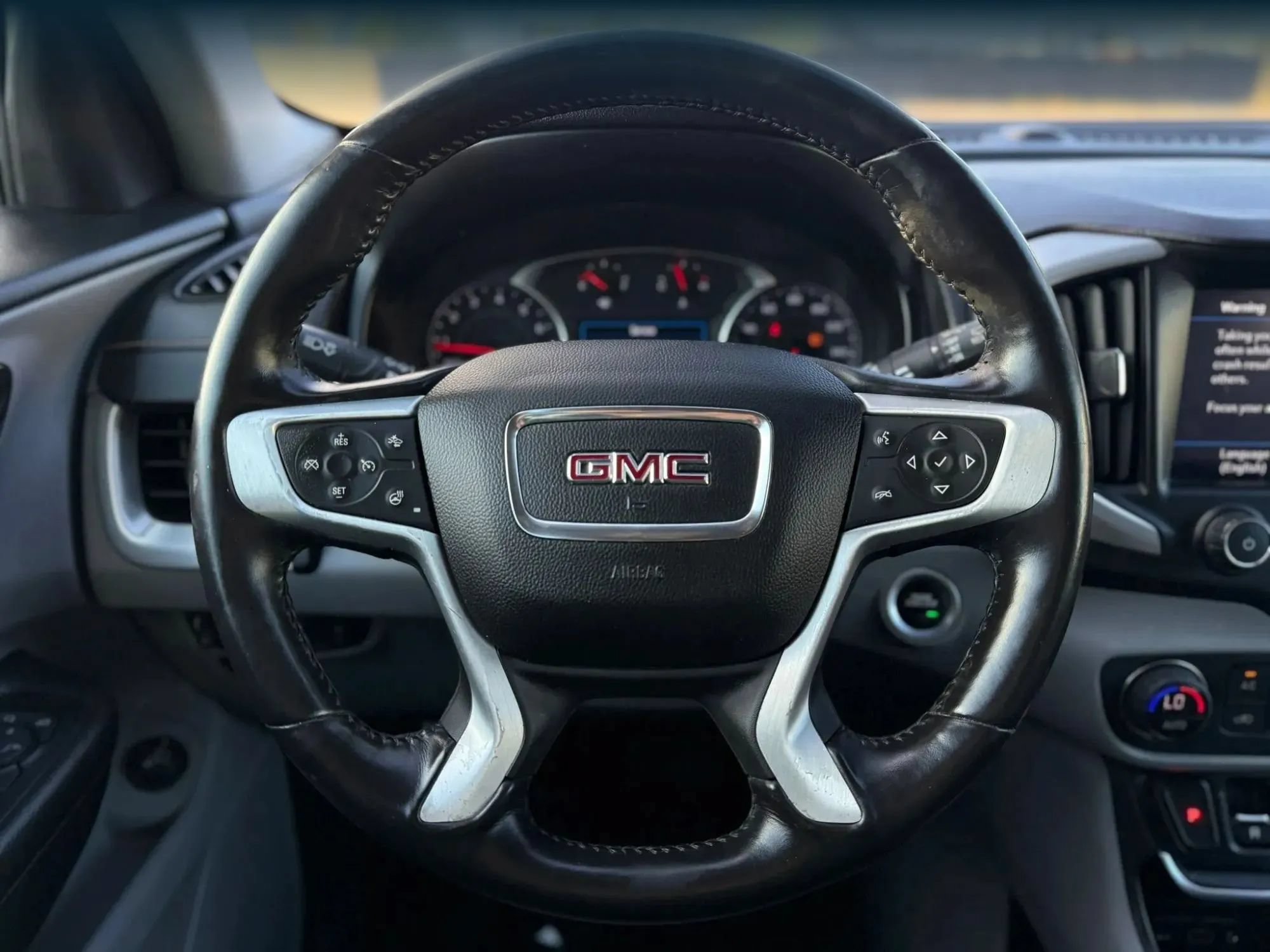 Used 2018 GMC Terrain SLT w/ Preferred Package FWD image 24