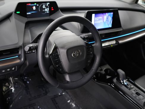 Used 2023 Toyota Prius XLE AWD/4WD image 20