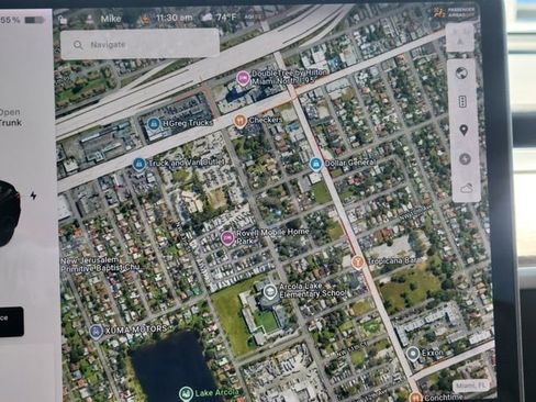 Used 2021 Tesla Model 3 Performance image 22