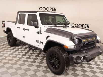 Used 2022 Jeep Gladiator Sport