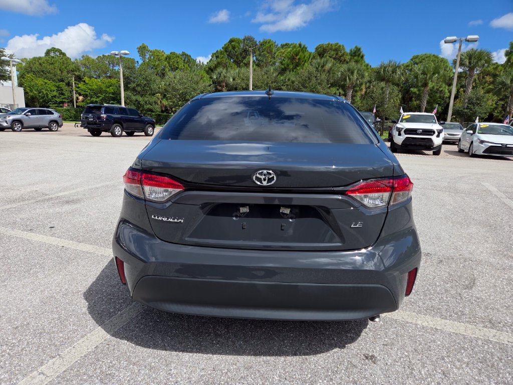 Used 2024 Toyota Corolla LE FWD image 10